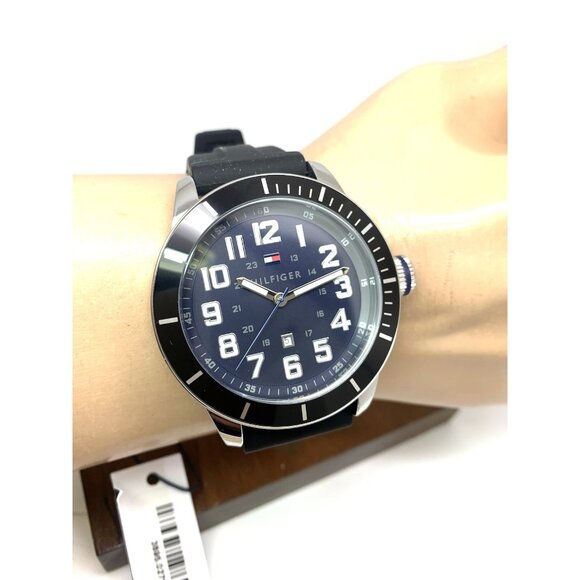 Tommy Hilfiger Men's Watch 1791661 Quartz Blue Dial Black Rubber Strap 46mm - Picture 12 of 14